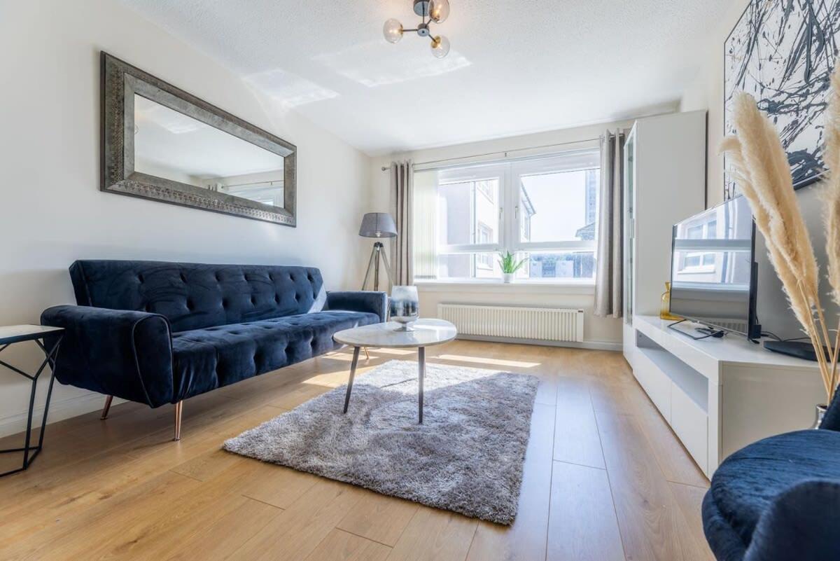 Stunning City Centre 1 Bed With Free Parking Глазго Экстерьер фото